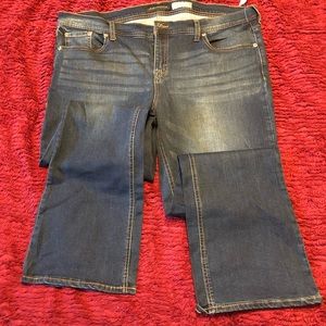 Aeropostale bootcut jeans size 18 short